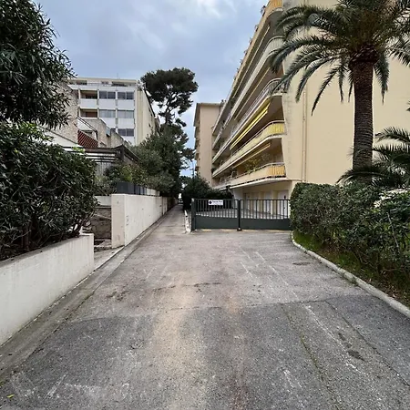 Apartment T2 Vue Et Plage, 6 Personnes By Palmazur *